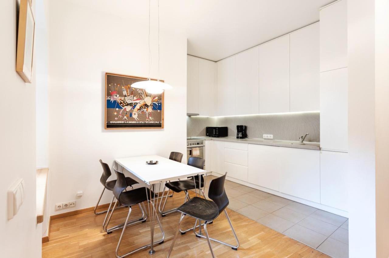 Saint John 2 Bedroom Cottage By Reside Baltic VNO Exteriör bild